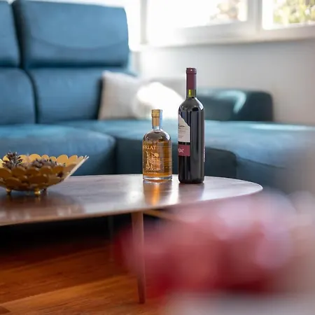 Helios Znjan - Terrace - Free Parking